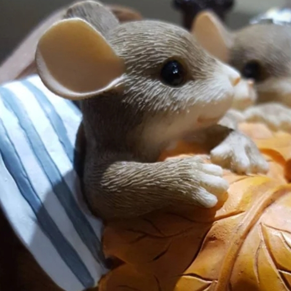 Vintage Charming Tails - Picture 5 of 8